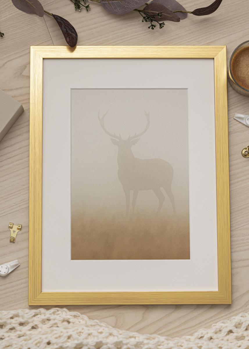 Buy Frame Gold Wood 30x30 cm here 