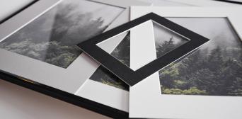 Buy Mount XL Black (White Core) 40x50 cm (19x29) here 